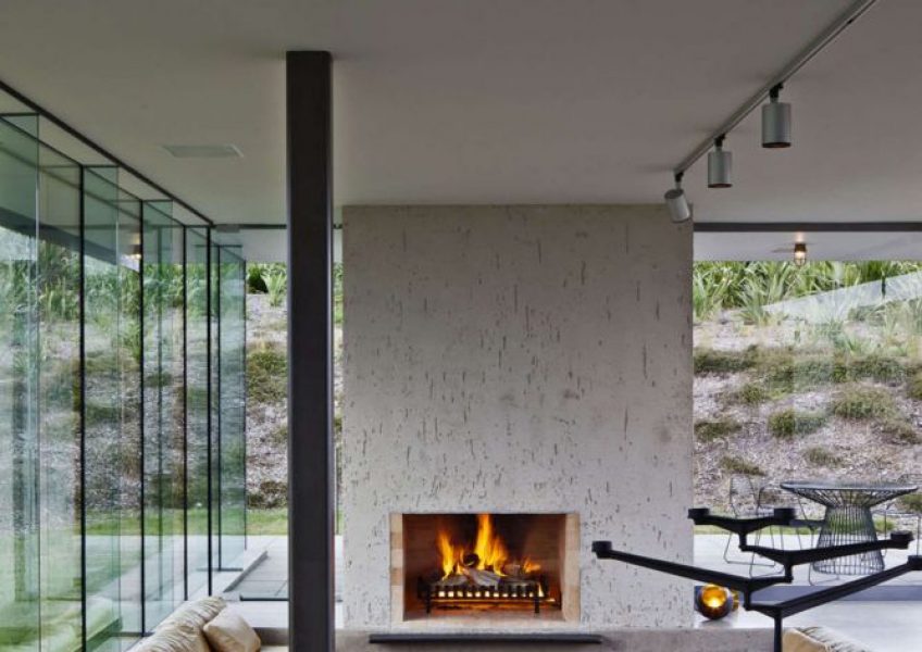 spin-candelabra-in-dining-living-room